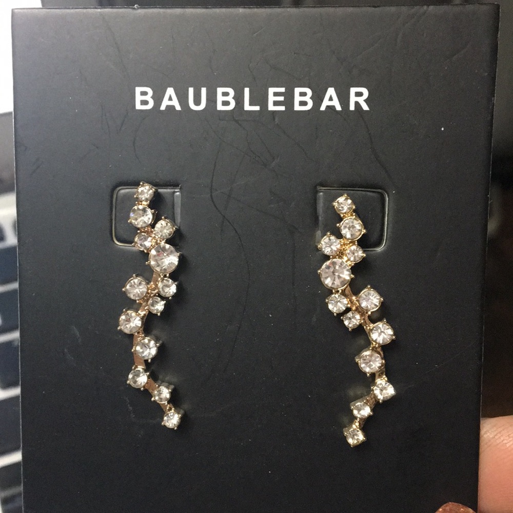 Post earrings